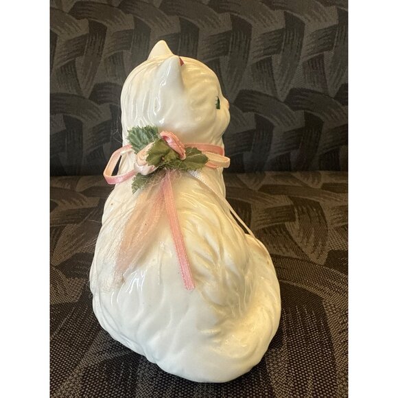 VTG Ceramic White Cat Figurine With Pink Floral Bow & Green Eyes - Picture 3 of 6